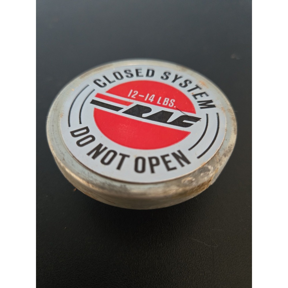 Vintage RAC 12-14 Lbs Radiator Cap